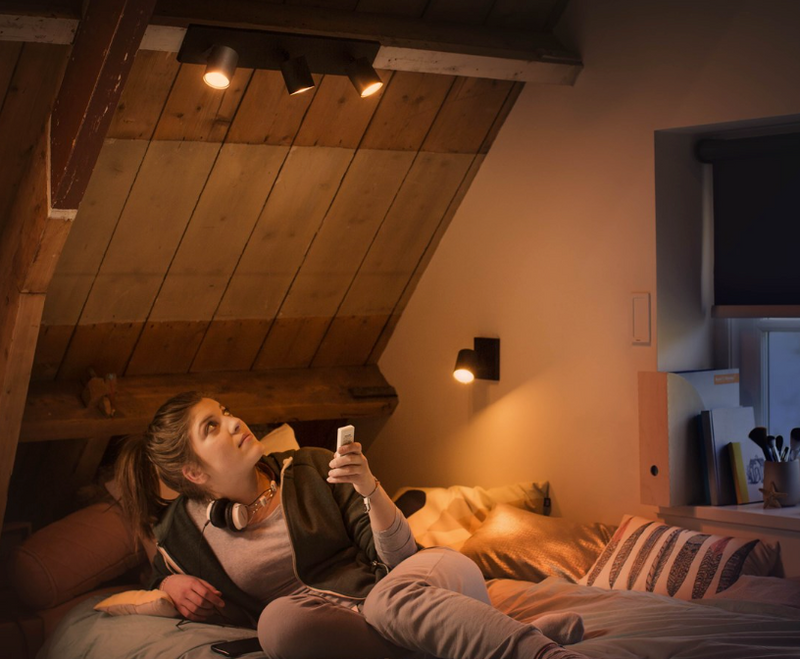 Philips Hue White ambiance Runner med tre spots