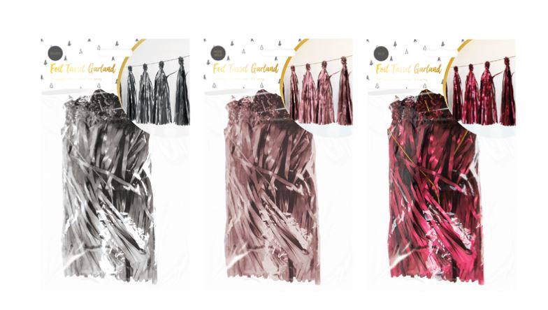 Foil Garland with 14 tassels 1.5m