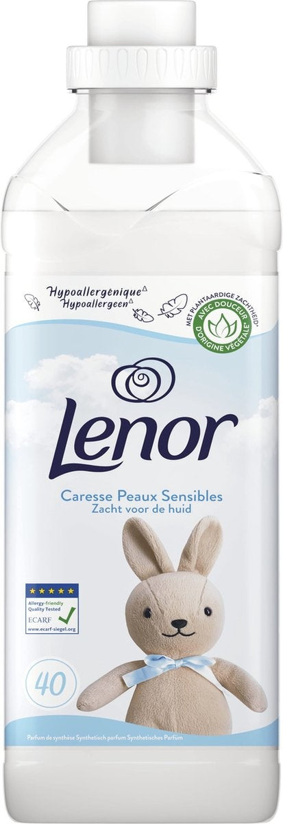 Lenor Concentrated Fabric Softener (40 Washes) - Gentle on the skin